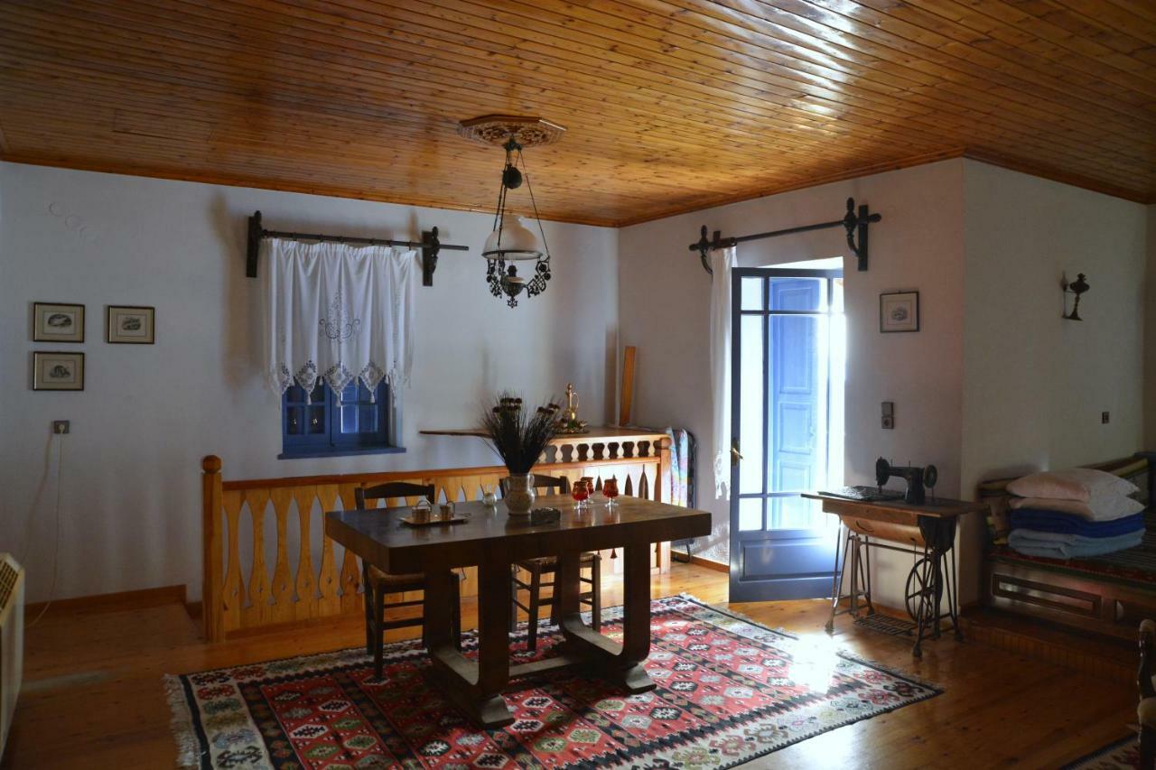 Maison d'hôtes Petroto House à Fragkades Extérieur photo